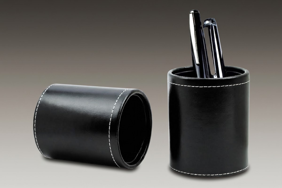 Stifteköcher rund CAMBRIDGE Top Grain Rindspaltleder mit heller Kontrastnaht schwarz